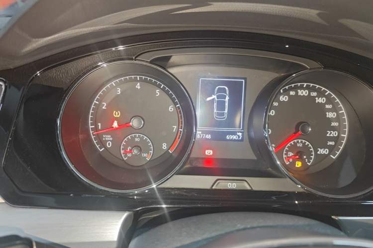 Used Volkswagen Lamando 2017 280TSI DSG Comfort Edition Instrument Cluster