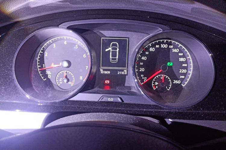Used Volkswagen Lamando 2017 280TSI DSG Comfort Edition Instrument Cluster