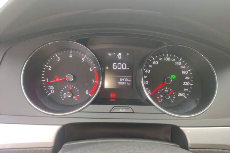 Used Volkswagen Lamando 2017 230TSI DSG Fashion Edition Instrument Cluster