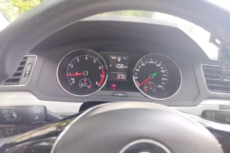 Used Volkswagen Lamando 2017 230TSI DSG Fashion Edition Instrument Cluster