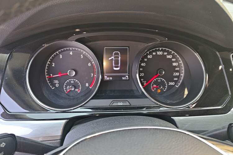 Used Volkswagen Lamando 2017 280TSI DSG Comfort Edition Instrument Cluster