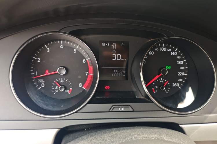 Used Volkswagen Lamando 2017 230TSI DSG Fashion Edition Instrument Cluster