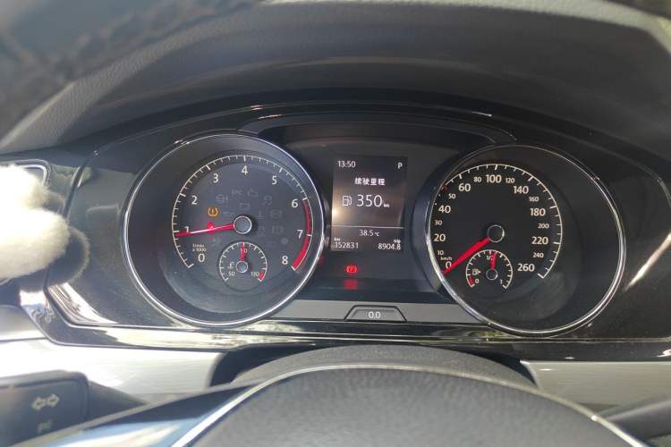 Used Volkswagen Lamando 2017 280TSI DSG Comfort Edition Instrument Cluster