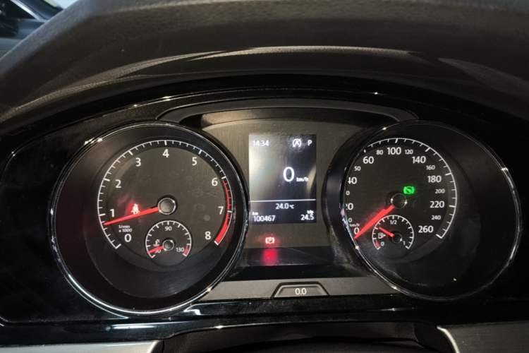 Used Volkswagen Lamando 2017 280TSI DSG Comfort Edition Instrument Cluster