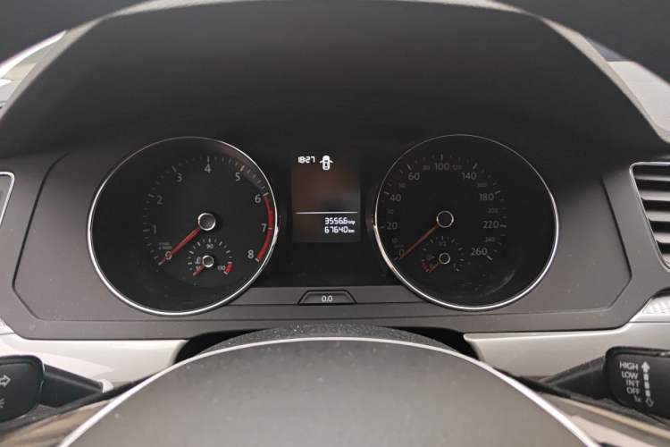 Used Volkswagen Lamando 2017 230TSI DSG Fashion Edition Instrument Cluster