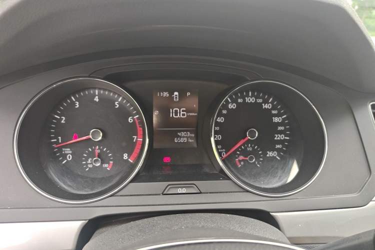 Used Volkswagen Lamando 2017 230TSI DSG Fashion Edition Instrument Cluster