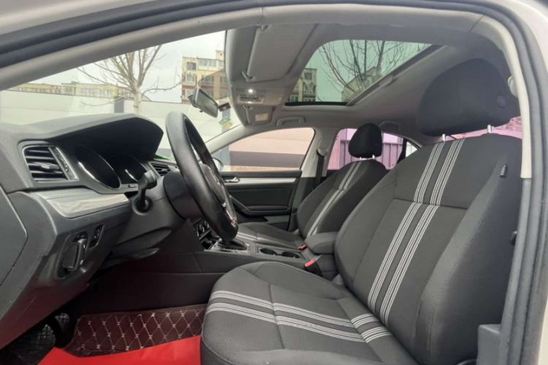 Used Volkswagen Lamando 2017 230TSI DSG Fashion Edition Interior 1