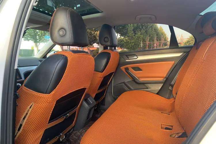 Used Volkswagen Lamando 2017 230TSI DSG Fashion Edition Interior 3
