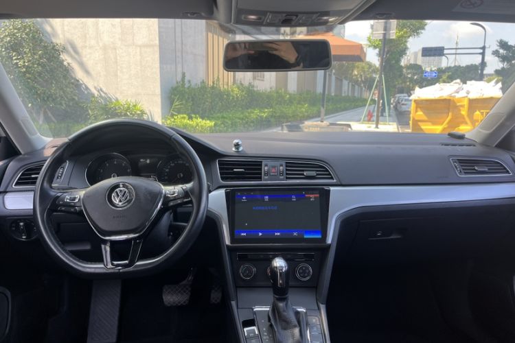 Used Volkswagen Lamando 2017 230TSI DSG Fashion Edition Interior 3