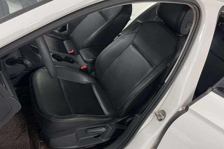 Used Volkswagen Lamando 2017 230TSI DSG Fashion Edition Interior 4