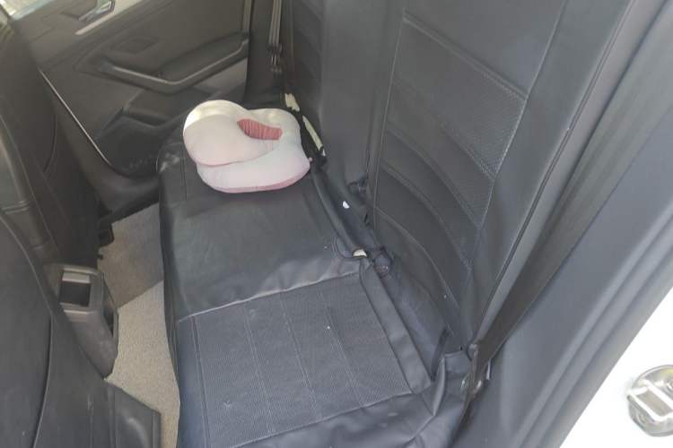 Used Volkswagen Lamando 2017 230TSI DSG Fashion Edition Interior 4