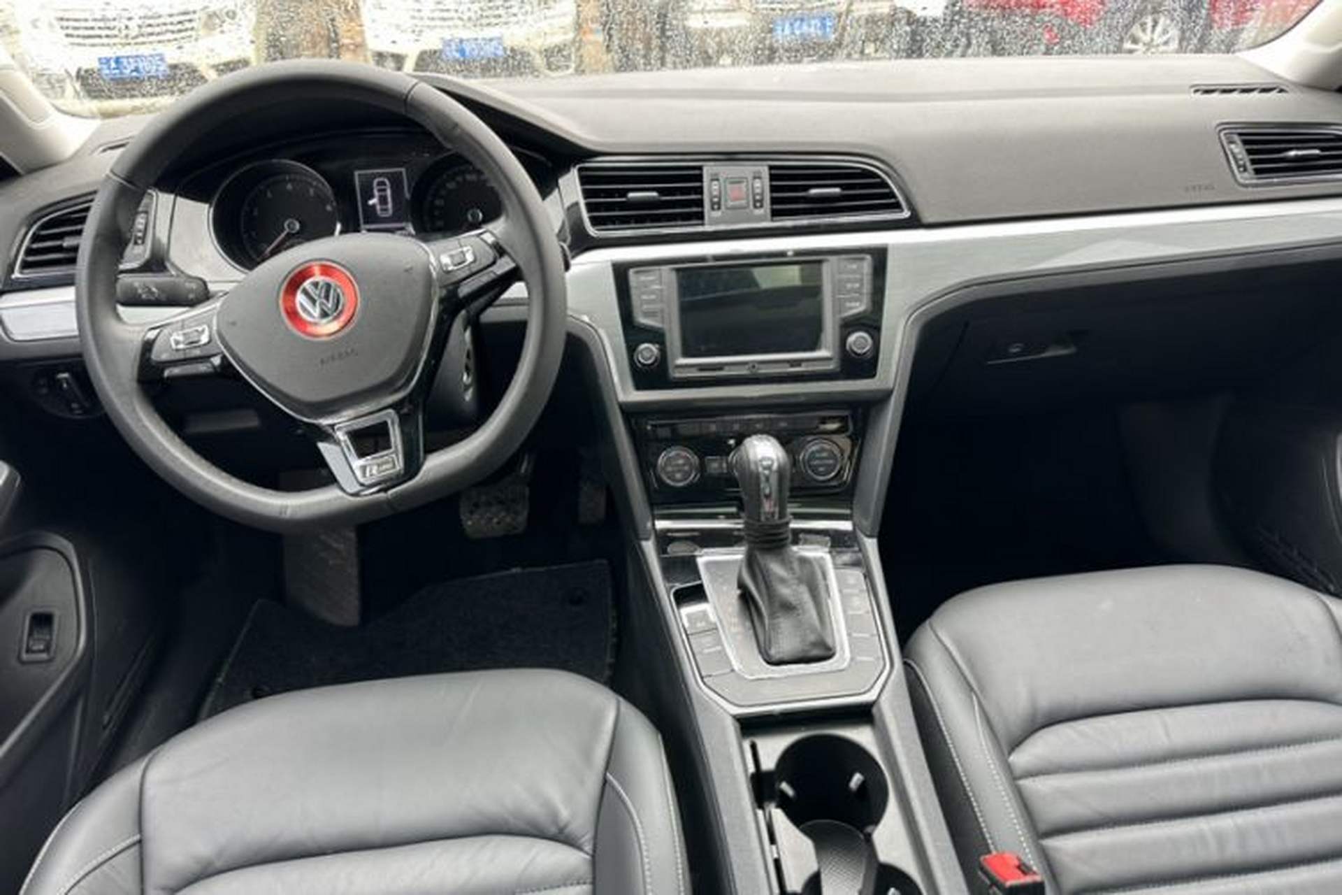 Used Volkswagen Lamando 2017 280TSI DSG Comfort Edition Interior 8