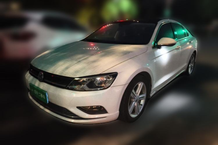 Used Volkswagen Lamando 2017 280TSI DSG Comfort Edition Guazi used car, China used car export, Used car for sale, Used  cars, Cheapest cars for sale