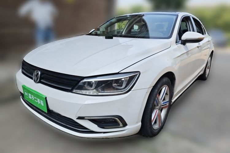 Used Volkswagen Lamando 2017 280TSI DSG Comfort Edition Guazi used car, China used car export, Used car for sale, Used  cars, Cheapest cars for sale