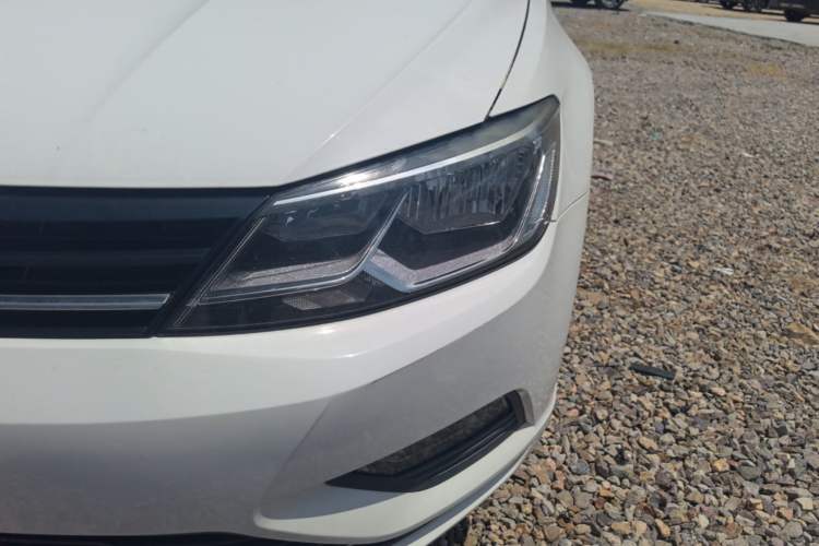 Used Volkswagen Lamando 2017 280TSI DSG Comfort Edition Left Front Headlight