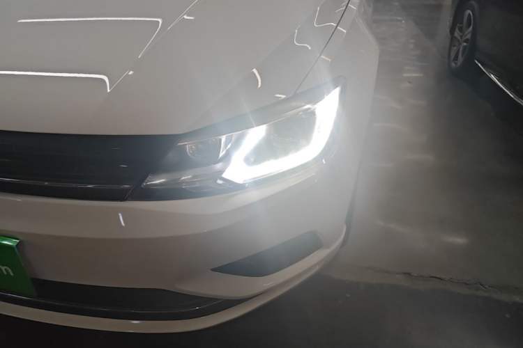 Used Volkswagen Lamando 2017 280TSI DSG Comfort Edition Left Front Headlight