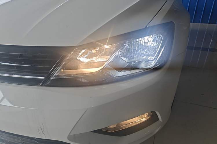 Used Volkswagen Lamando 2017 230TSI DSG Fashion Edition Left Front Headlight