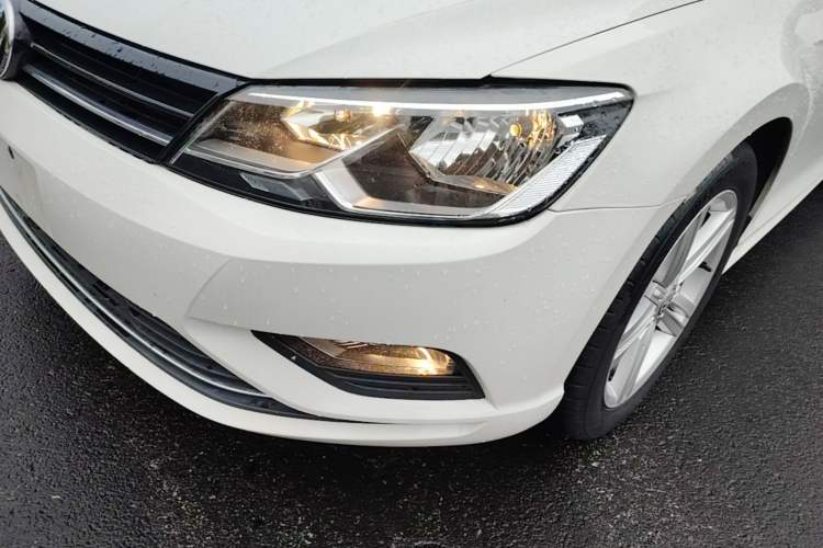 Used Volkswagen Lamando 2017 280TSI DSG Comfort Edition Left Front Headlight
