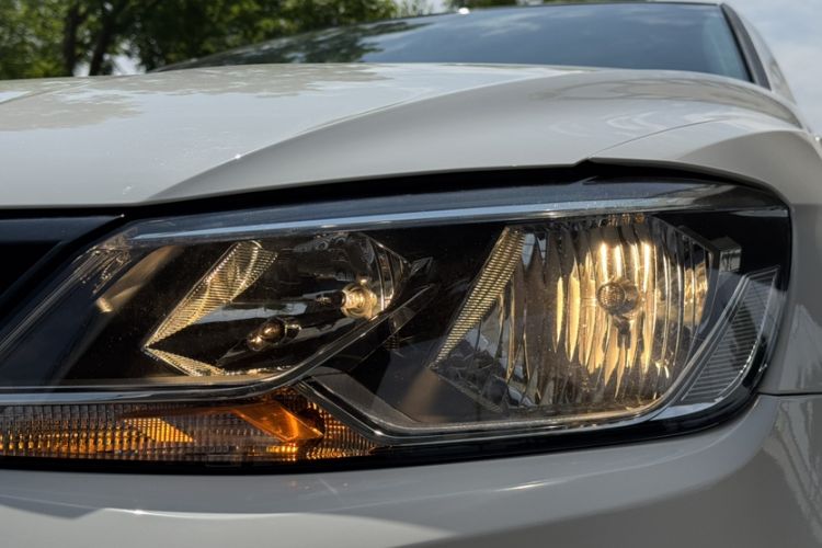 Used Volkswagen Lamando 2017 280TSI DSG Comfort Edition Left Front Headlight