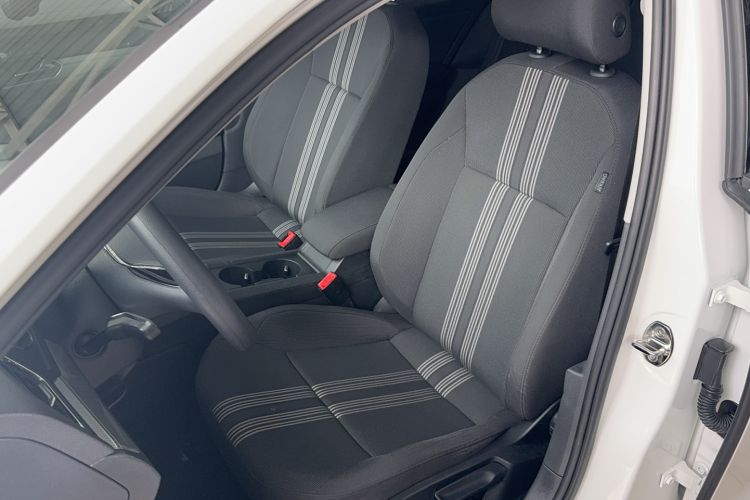 Used Volkswagen Lamando 2017 230TSI DSG Fashion Edition Left Front Seat