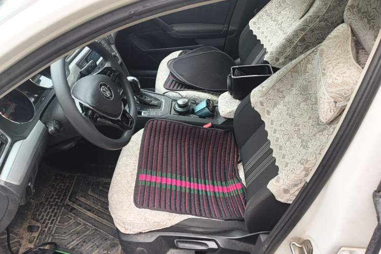 Used Volkswagen Lamando 2017 230TSI DSG Fashion Edition Left Front Seat