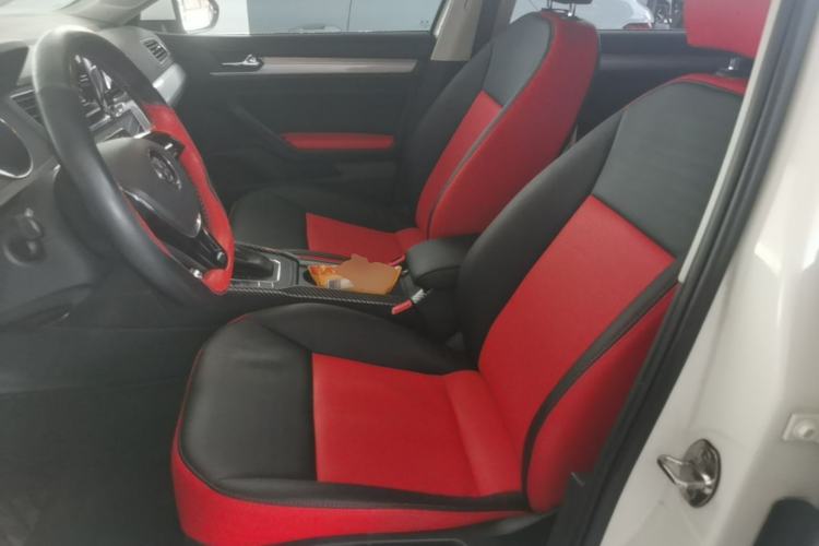 Used Volkswagen Lamando 2017 230TSI DSG Fashion Edition Left Front Seat