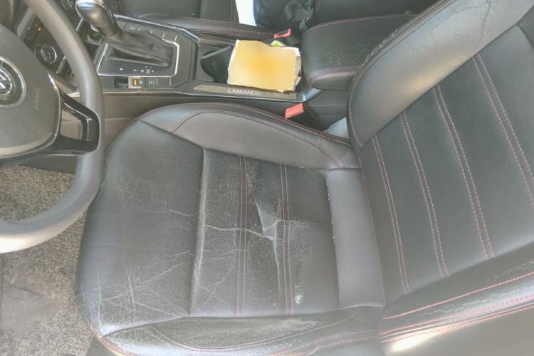 Used Volkswagen Lamando 2017 230TSI DSG Fashion Edition Left Front Seat