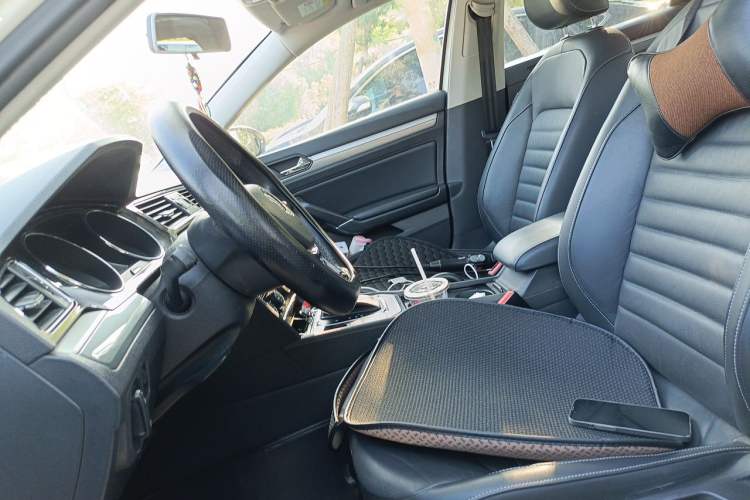 Used Volkswagen Lamando 2017 280TSI DSG Comfort Edition Left Front Seat