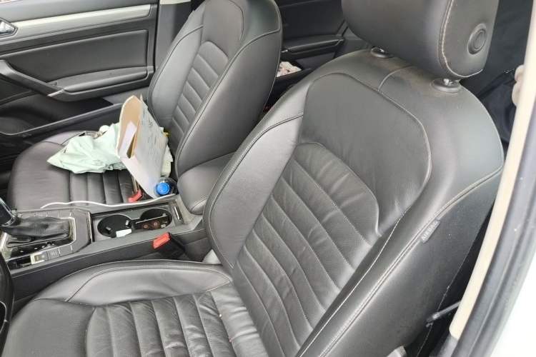 Used Volkswagen Lamando 2017 280TSI DSG Comfort Edition Left Front Seat