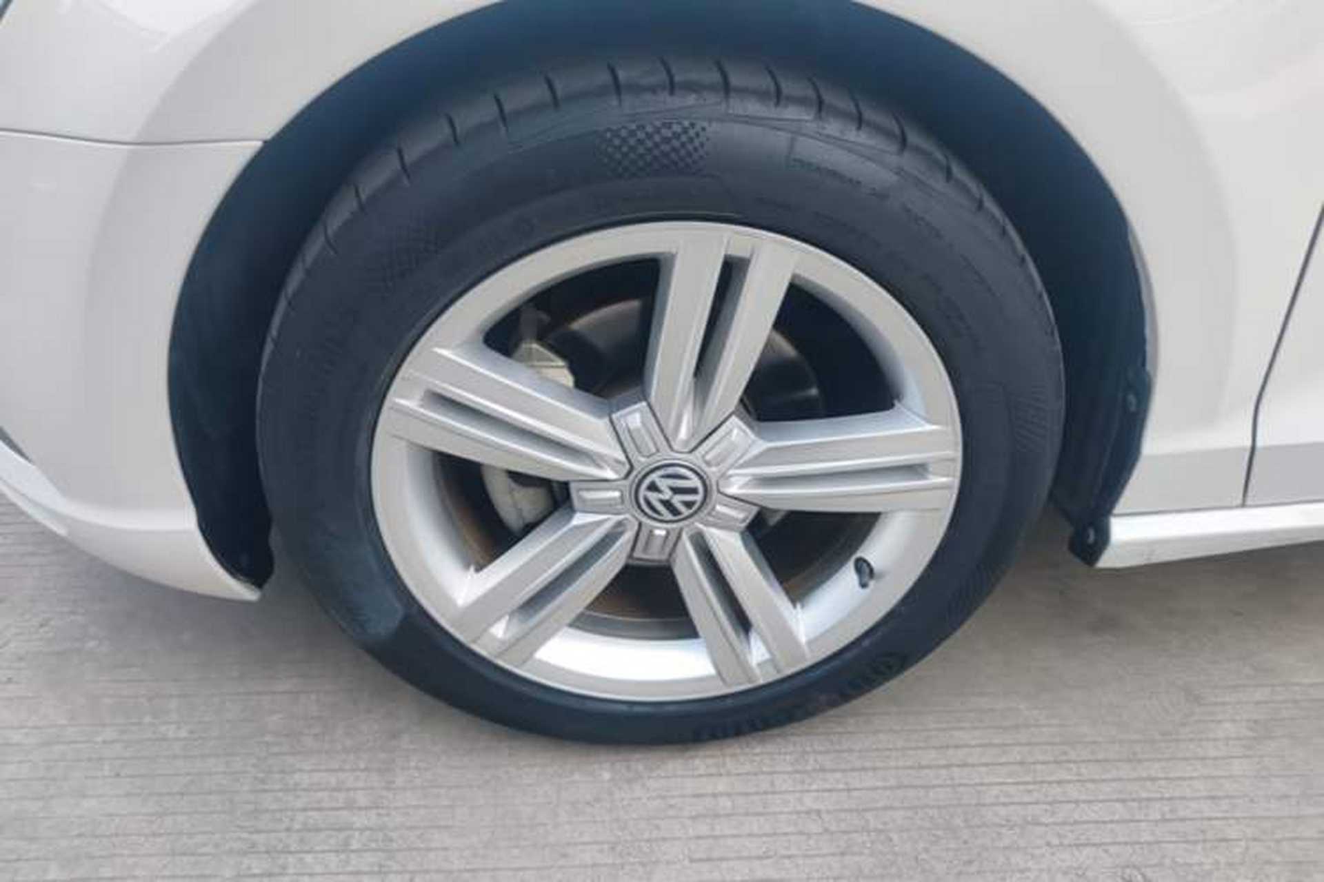 Used Volkswagen Lamando 2017 280TSI DSG Comfort Edition Left Front Wheel Hub