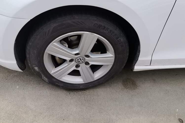 Used Volkswagen Lamando 2017 230TSI DSG Fashion Edition Left Front Wheel Hub