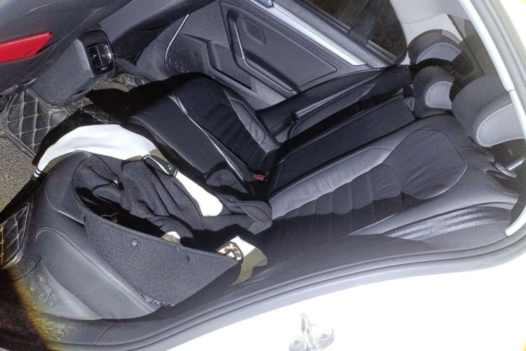 Used Volkswagen Lamando 2017 280TSI DSG Comfort Edition Left Rear Seat