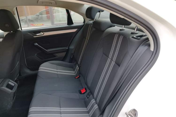 Used Volkswagen Lamando 2017 230TSI DSG Fashion Edition Left Rear Seat