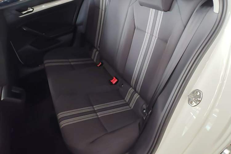 Used Volkswagen Lamando 2017 230TSI Manual Trend Edition Left Rear Seat