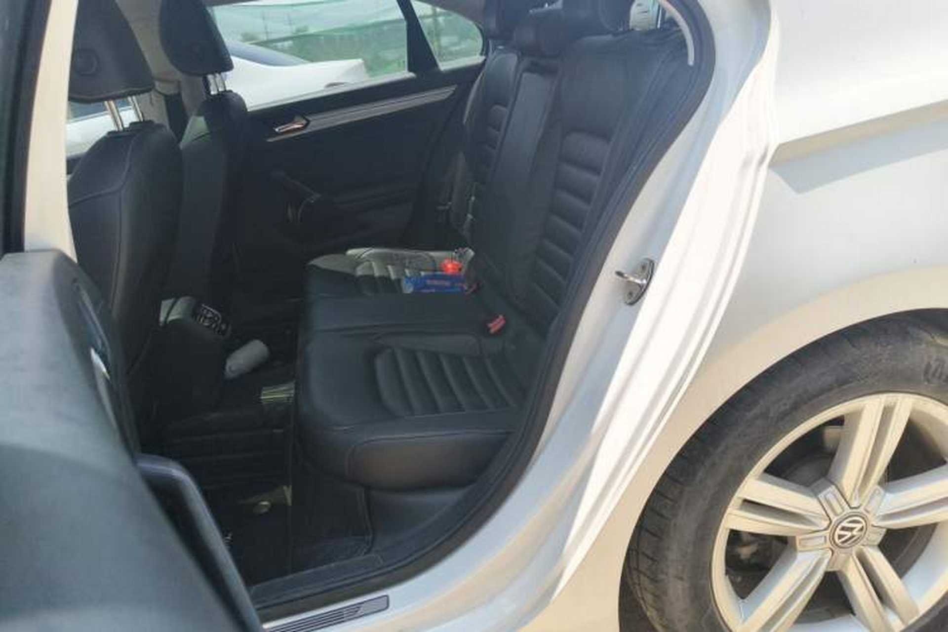 Used Volkswagen Lamando 2017 280TSI DSG Comfort Edition Left Rear Seat