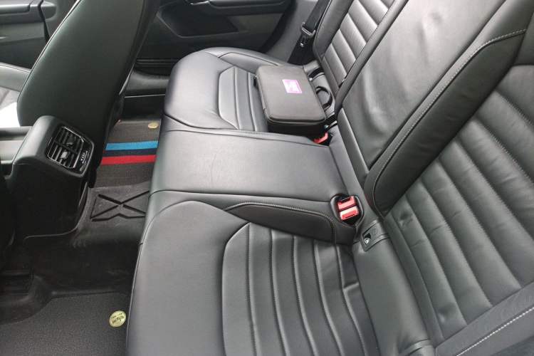 Used Volkswagen Lamando 2017 280TSI DSG Comfort Edition Left Rear Seat