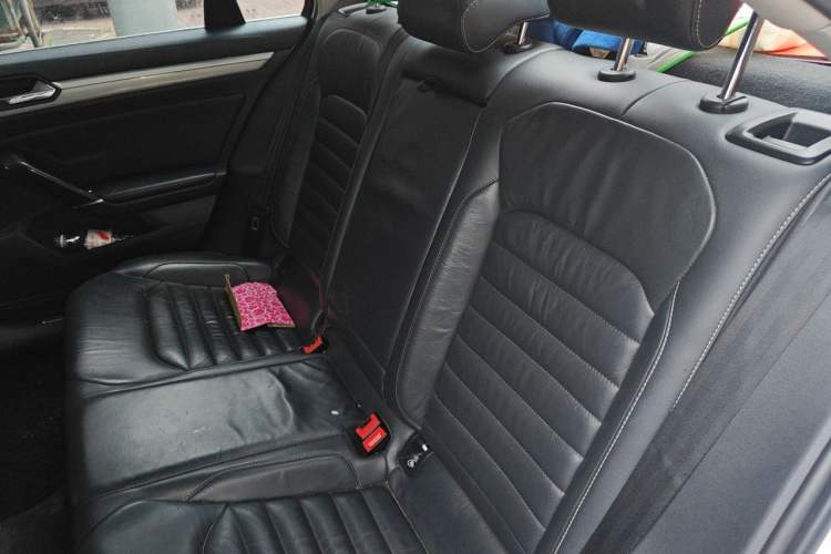 Used Volkswagen Lamando 2017 280TSI DSG Comfort Edition Left Rear Seat