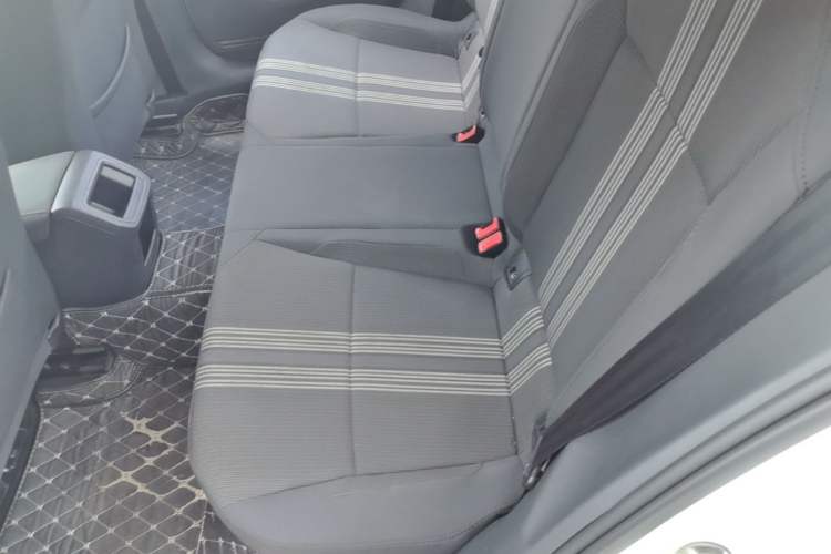 Used Volkswagen Lamando 2017 230TSI DSG Fashion Edition Left Rear Seat