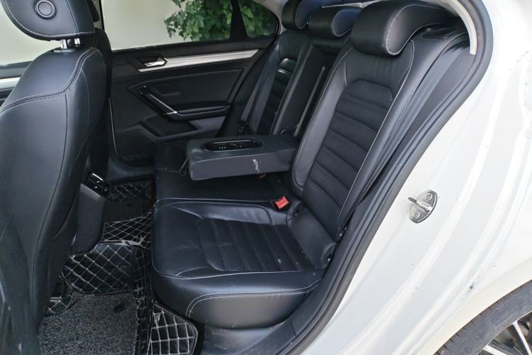 Used Volkswagen Lamando 2017 280TSI DSG Luxury Edition Left Rear Seat