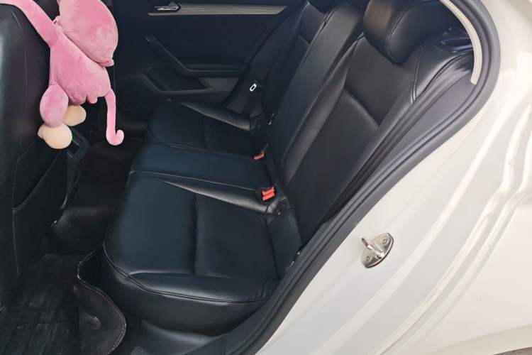 Used Volkswagen Lamando 2017 230TSI DSG Fashion Edition Left Rear Seat