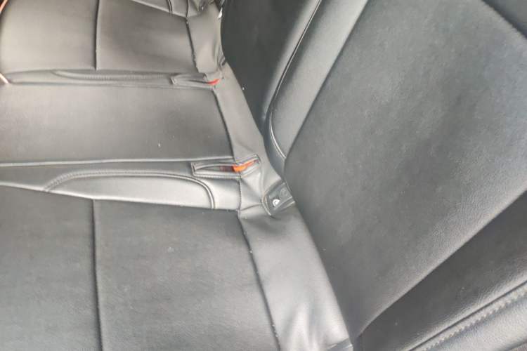 Used Volkswagen Lamando 2017 230TSI DSG Fashion Edition Left Rear Seat