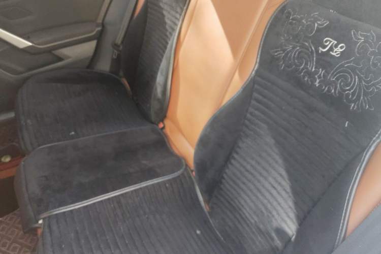 Used Volkswagen Lamando 2017 230TSI DSG Fashion Edition Left Rear Seat
