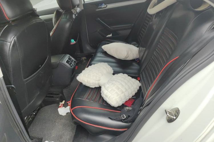 Used Volkswagen Lamando 2017 230TSI DSG Fashion Edition Left Rear Seat