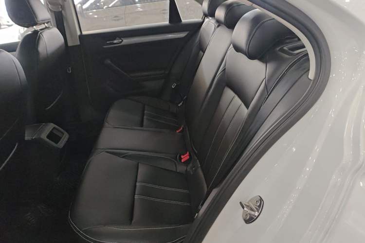 Used Volkswagen Lamando 2017 230TSI DSG Fashion Edition Left Rear Seat