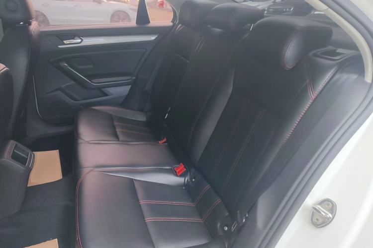 Used Volkswagen Lamando 2017 230TSI DSG Fashion Edition Left Rear Seat
