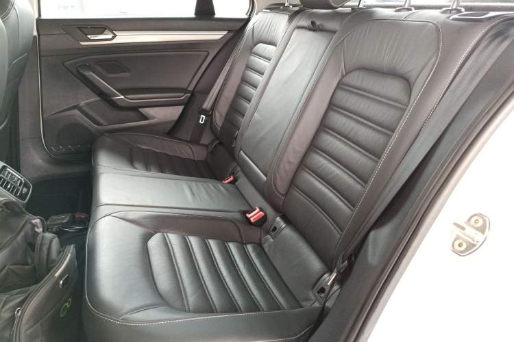 Used Volkswagen Lamando 2017 280TSI DSG Luxury Edition Left Rear Seat