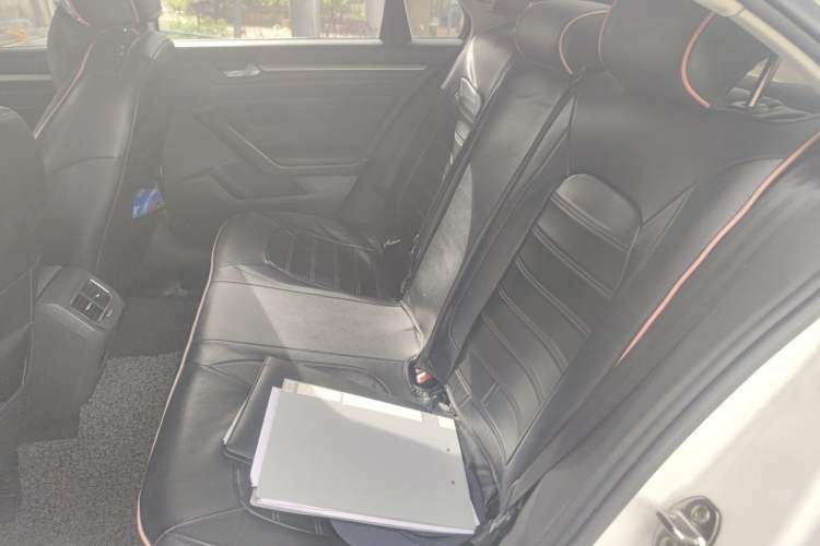 Used Volkswagen Lamando 2017 230TSI DSG Fashion Edition Left Rear Seat