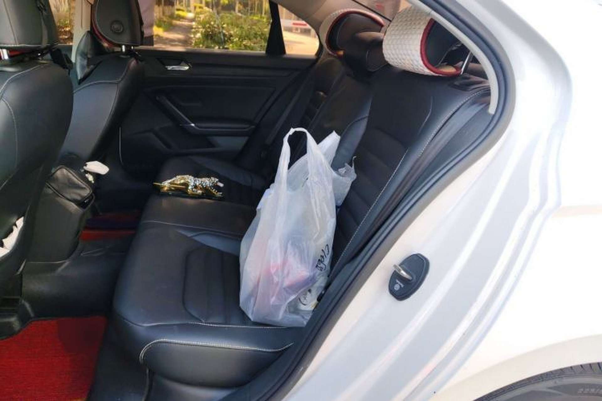 Used Volkswagen Lamando 2017 280TSI DSG Comfort Edition Left Rear Seat