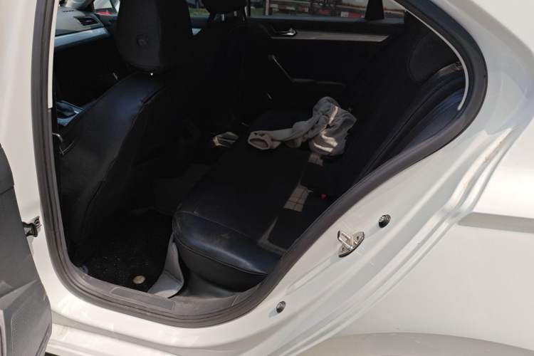 Used Volkswagen Lamando 2017 230TSI DSG Fashion Edition Left Rear Seat