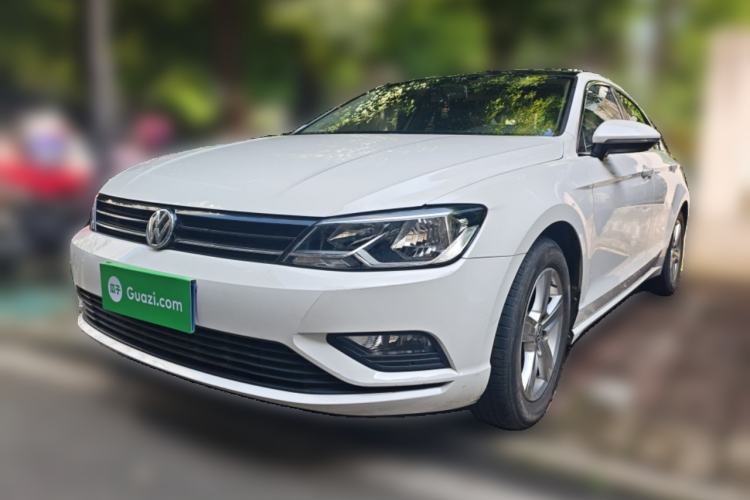 Used Volkswagen Lamando 2017 230TSI Manual Trend Edition Guazi used car, China used car export, Used car for sale, Used  cars, Cheapest cars for sale